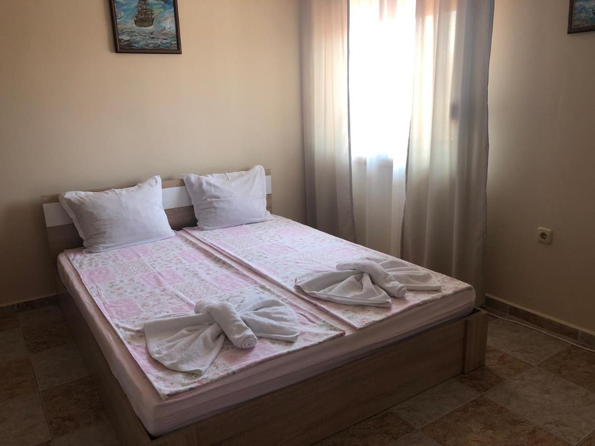 Stoyko's Guest House Pomorie Extérieur photo